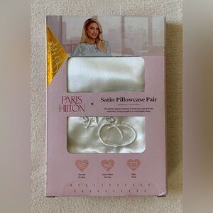 Paris Hilton Satin Pillowcase Pair ~ Color: Cloud Dancer * NIB